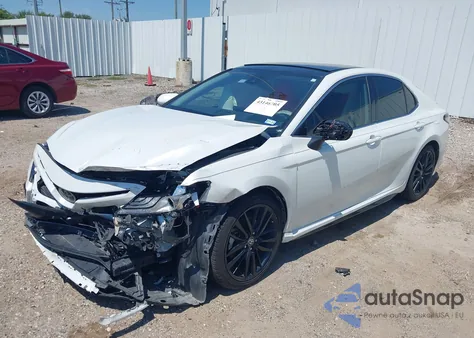 2022 Toyota Camry Xse z USA, uszkodzony, nr VIN 4T1K61AK9NU070086